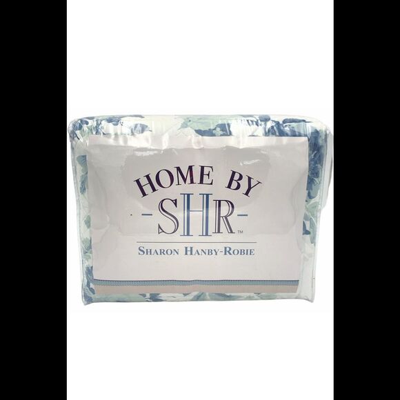 Home by SHR Printed Floral Reversible Coverlet Set Navy